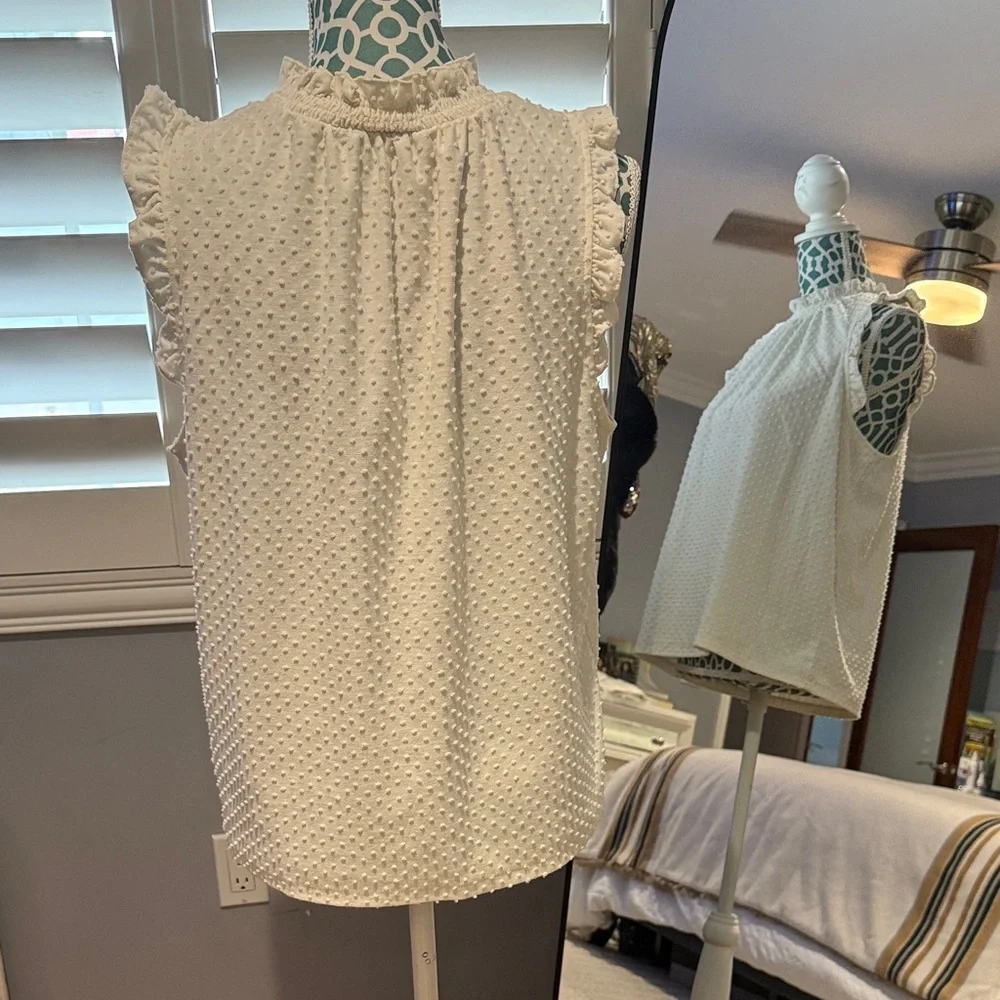 J. Crew White Textured Ruffle Blouse L - Picture 2 of 5